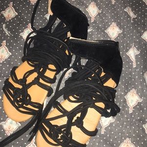 Black laced sandals